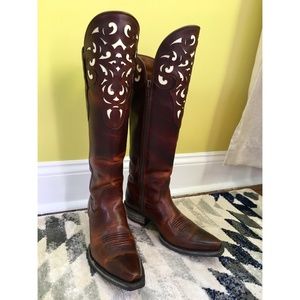 Ariat Hacienda Tall Boot 7.5B - Like New in Box!